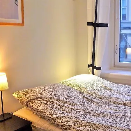 Super Central, 2 Min From Station, 1-4pers 公寓